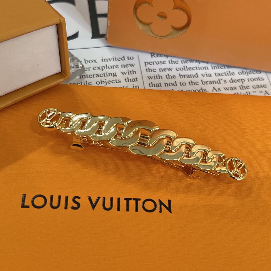 Louis Vuitton Gold Chain Link Hair Clip